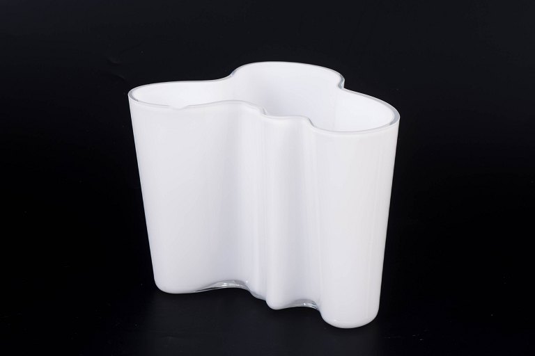 Alvar Aalto for Iittala large vase.