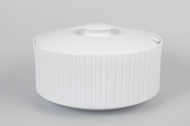 Tapio Wirkkala for Rosenthal Studio-Line, large tureen.