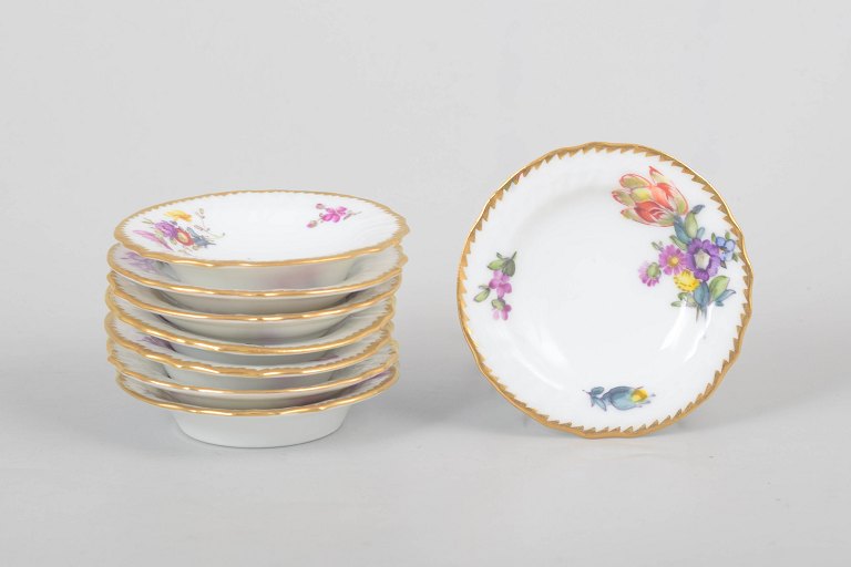 Royal Copenhagen Saxon Flower, set of eight butter pads or caviar dishes.