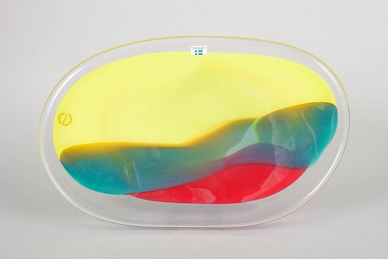 Brigitta Waltz for Lindshammar, large art glass dish.