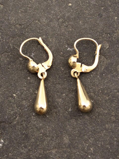 14 carat gold earring pendants