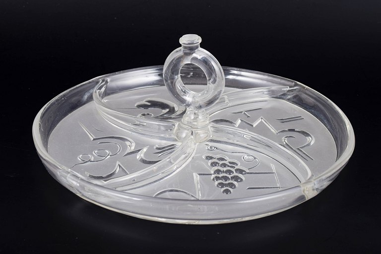 Art Deco cabaret dish by Elme Glasbruk.