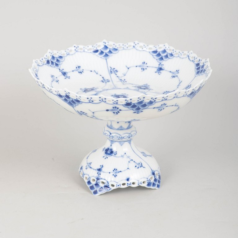 Royal Copenhagen Blue Fluted Full Lace, compote.