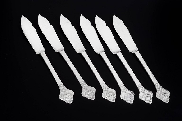 Evald Nielsen, set of six fish knives.
