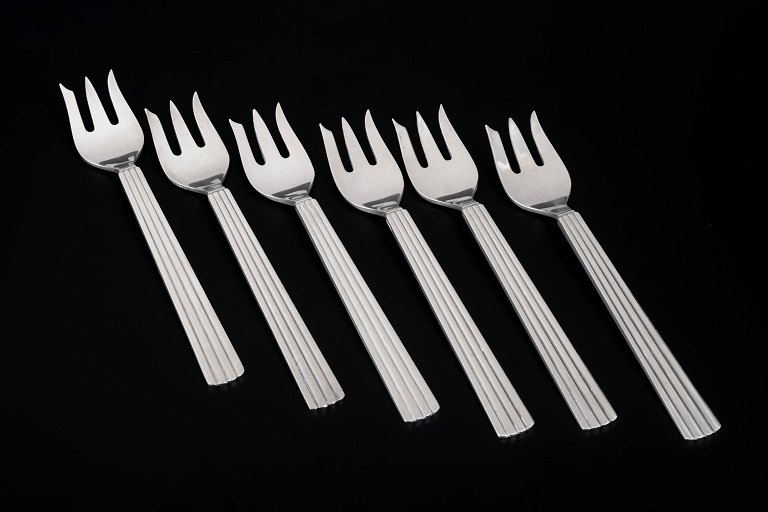 Georg Jensen Bernadotte, set of six cake forks.
