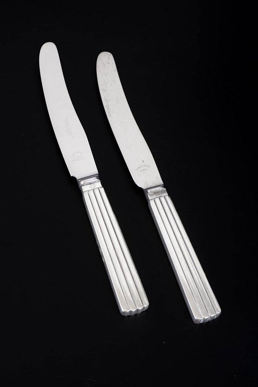 Georg Jensen Bernadotte, pair of fruit knives.