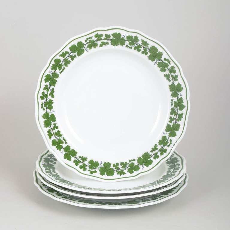 Meissen, Vine Leaf Pattern, set of four dinner plates.