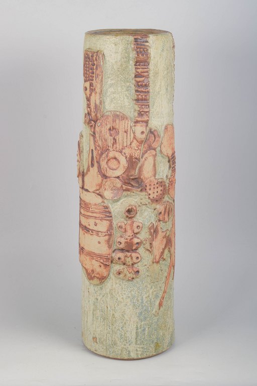 Bernard Rooke, monumental floor vase.