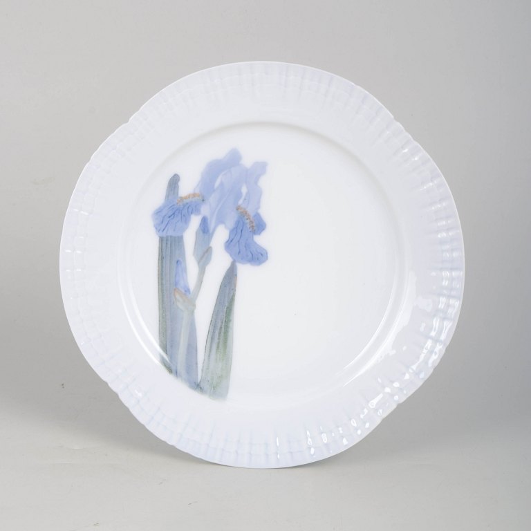 Royal Copenhagen, Art Nouveau plate.