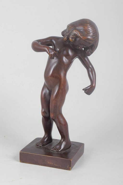 Kai Nielsen, Venus Kallipygos, bronze sculpture.