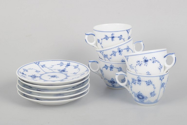 Royal Copenhagen, Blue Fluted Plain, set of five coffee cups and saucers.