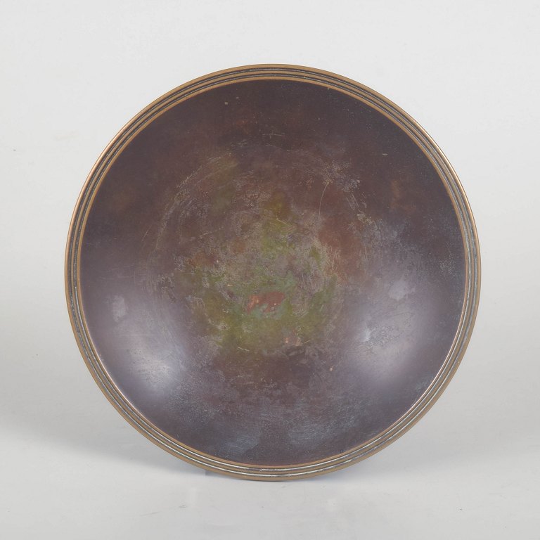 Just Andersen, Art Deco bronze dish.
