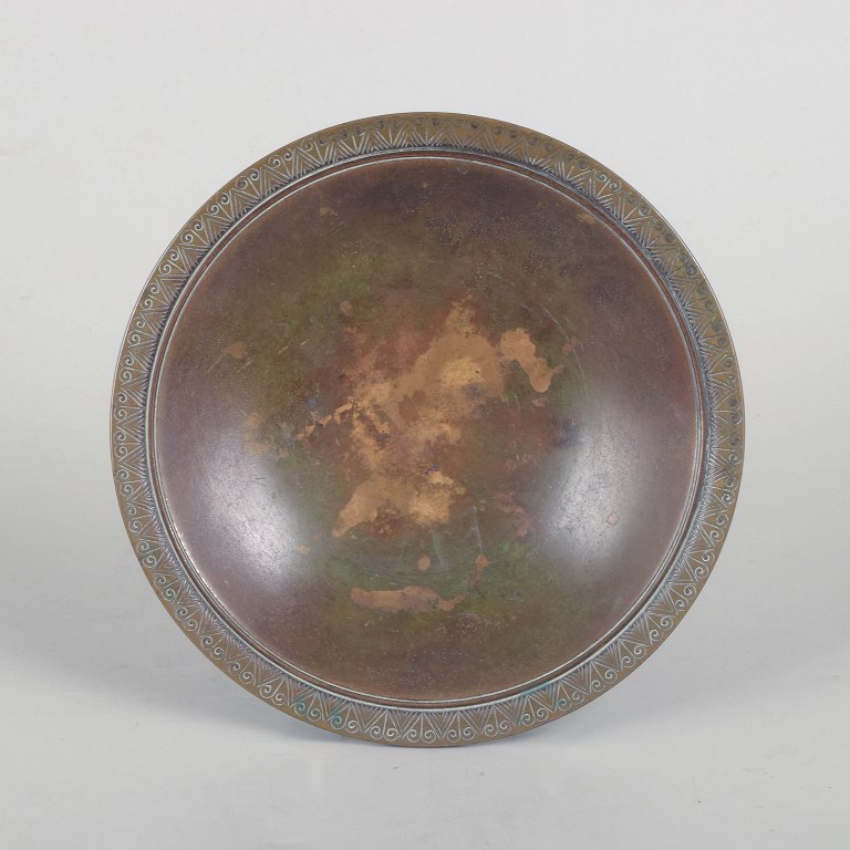 Just Andersen, Art Deco bronze dish.