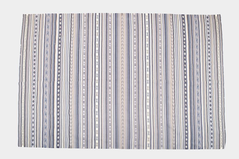 Large Swedish kilim carpet, circa 1970s.