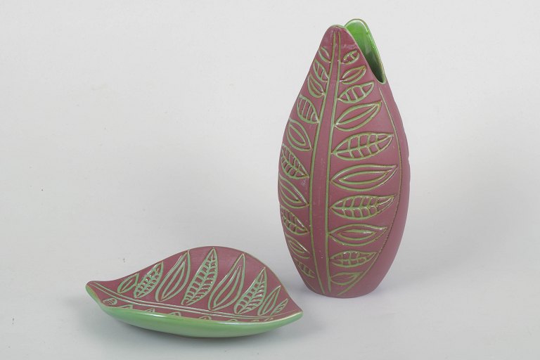 Hjördis Oldfors for Upsala-Ekeby, Model 5195 Vase and Bowl.