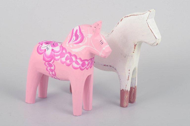 Pair of Dala horses.